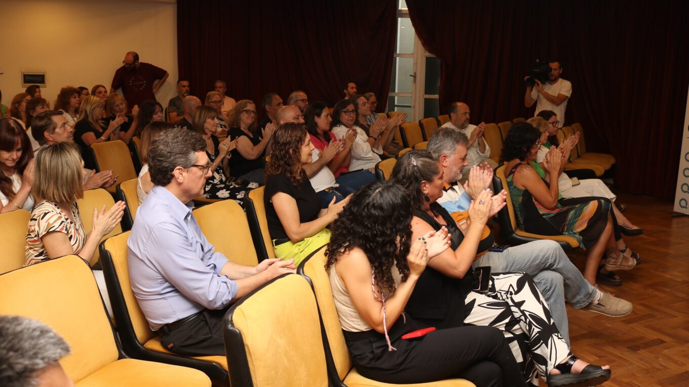 Imagen del público en la presentación.