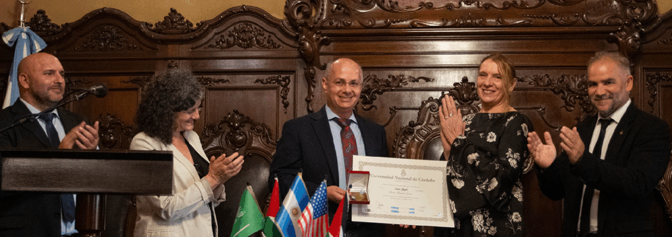 El premio Nobel de Química fue otorgado a Omar Yaghi, Honoris Causa de la UNC en 2024