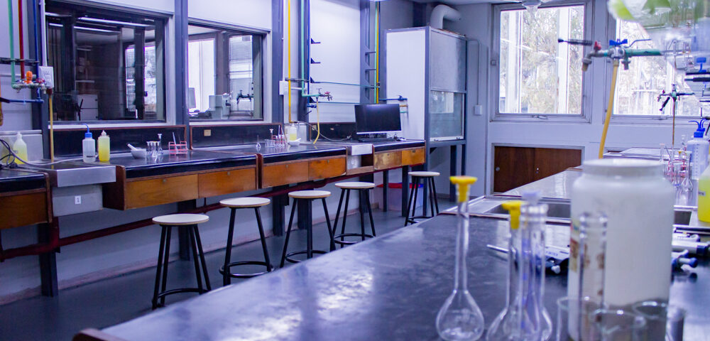 La Facultad comienza el ciclo lectivo 2026 con equipamientos, áreas y espacios áulicos renovados 