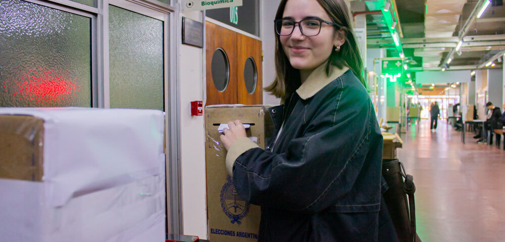 Elecciones UNC: Comenzó el acto eleccionario en la Facultad de Ciencias Químicas