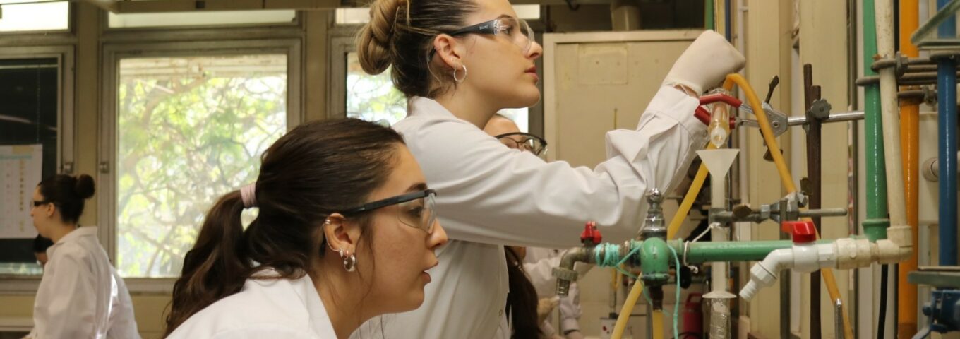 La Facultad implementa cambios en asignaturas electivas, correlativas y trámites sobre derechos estudiantiles