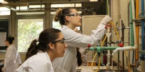 La Facultad implementa cambios en asignaturas electivas, correlativas y trámites sobre derechos estudiantiles