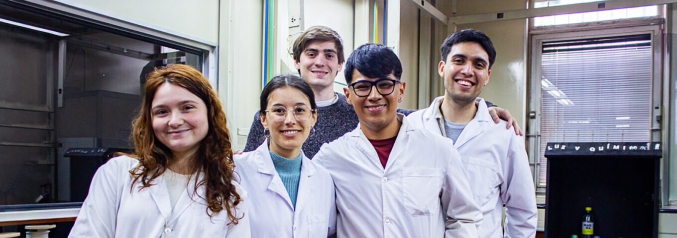 Con la aprobación del Consejo Superior, los nuevos planes de estudio de Farmacia y Bioquímica se implementarán en 2028